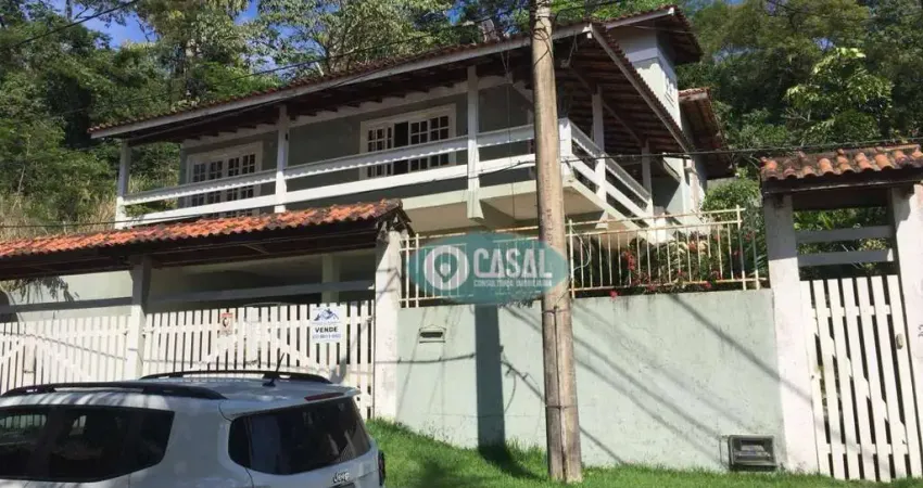 Casa com 3 Quartos à venda, 191 m²- Itaipu - Niterói/RJ