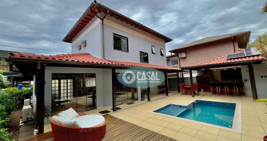 Casa em Condomínio, 04 Quartos, Piscina, Sauna e Churrasqueira em Piratininga. PORTEIRA FECHADA!