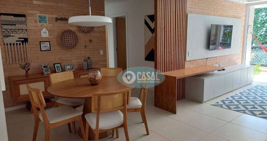 Apartamento com 03 Quartos na Frente da Praia de Camboinhas!