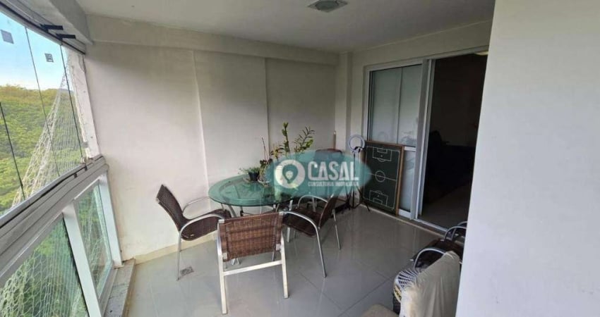 Apartamento Mobiliado com 03 Quartos em Camboinhas!