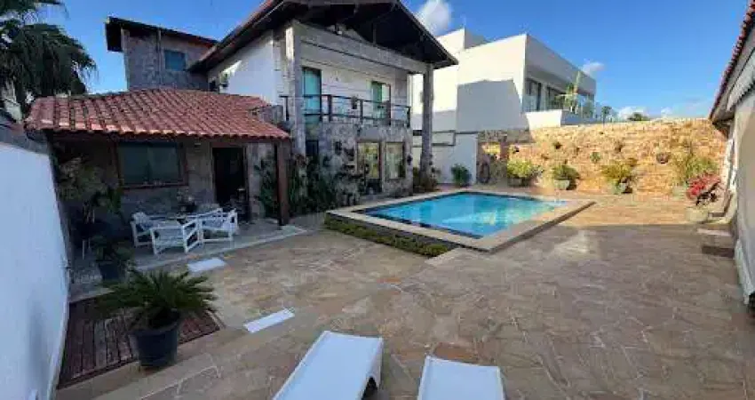 Casa em camboinhas com 04 quartos à venda com piscina, sauna e churrasqueira!