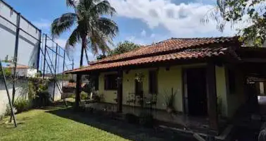 Casa com 03 quartos à venda, 242 m²- piratininga - niterói/rj.