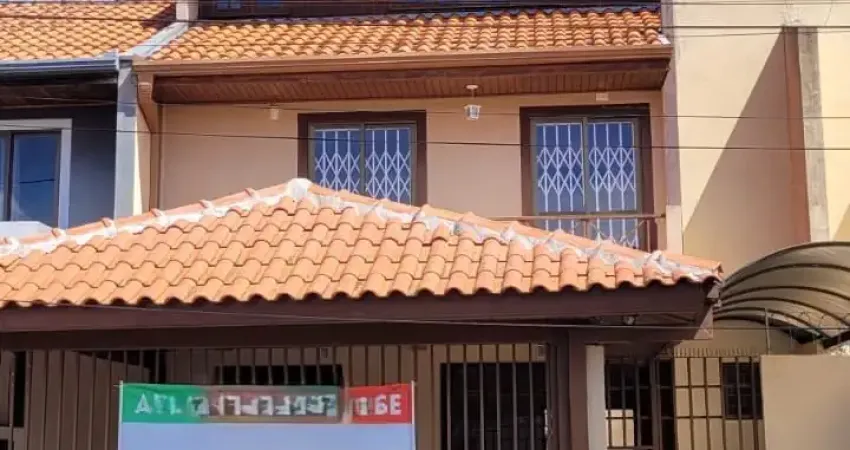 Oportunidade: sobrado espaçoso por um ótimo valor no bairro portão