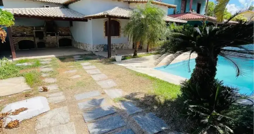 Casarão no Centro de Unamar em Cabo Frio, perto de tudo na melhor localização!