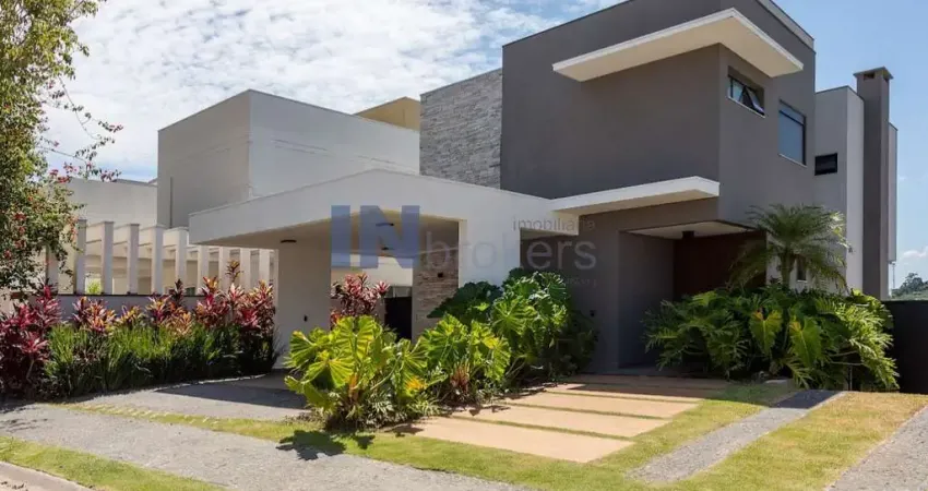 Casa a venda no condomínio Bosque dos Jatobás, em Jundiaí SP, 3 suítes, escritório, piscina aquecida, área gourmet, closet, 4 vagas.