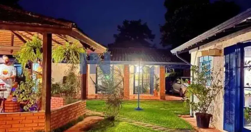 Linda Chácara Tanquinho Velho, Jaguariúna/SP, área terreno 3120m2, área construída 550m2, 2 dormitórios, suíte, edícula para hóspedes, garagem,piscina
