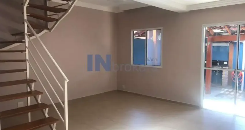 Casa de Condomínio à Venda em Jundiaí-SP, no Bairro Jardim Shangai! 3 Quartos, 1 Suíte, 2 Salas, 2 Banheiros, 2 Vagas - 83m². Venha Conferir!