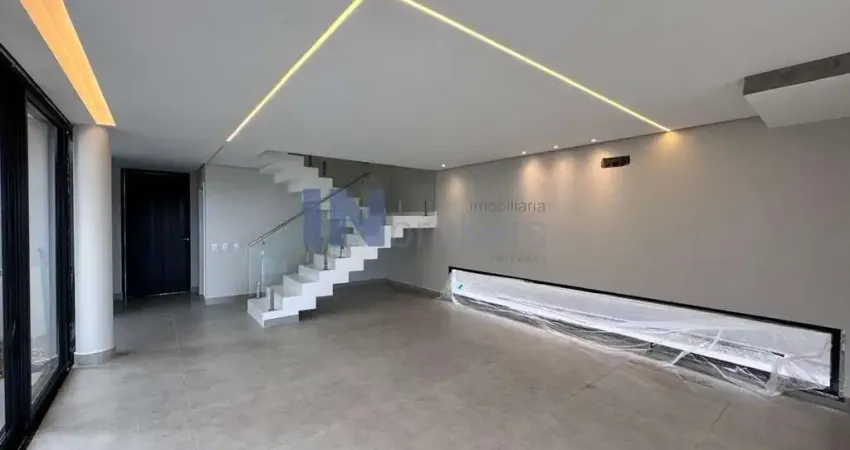 Casa de Condomínio de Luxo em Jundiaí-SP: 4 Quartos, 4 Suítes, 2 Salas, 5 Banheiros, 4 Vagas, 289m² no Jardim Novo Mundo.