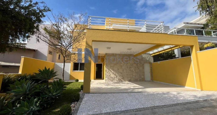Casa de Condomínio à Venda em Jundiaí-SP, Bairro Engordadouro: 3 Quartos, 3 Suítes, 2 Salas, 5 Banheiros, 4 Vagas - 243m².