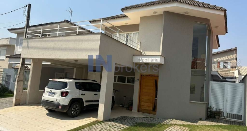 Casa de condomínio à venda em Jundiaí-SP no Condomínio Vivenda Centenário: 3 quartos, 1 suíte, 2 salas, 3 banheiros, 3 vagas de garagem, 297m²!