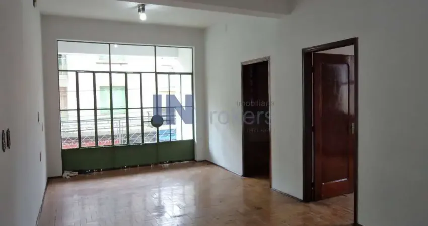 Oportunidade única! Apartamento 2 quartos com quintal no coração de Jundiaí-SP, bairro Bela Vista. Confira!