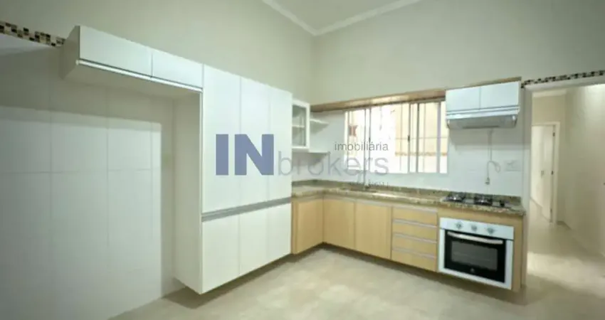 Casa a venda na Vila Progresso, com 85m² de área construída, 1 dormitório, reformado, 1 vaga, quintal e área gourmet em Jundiaí SP