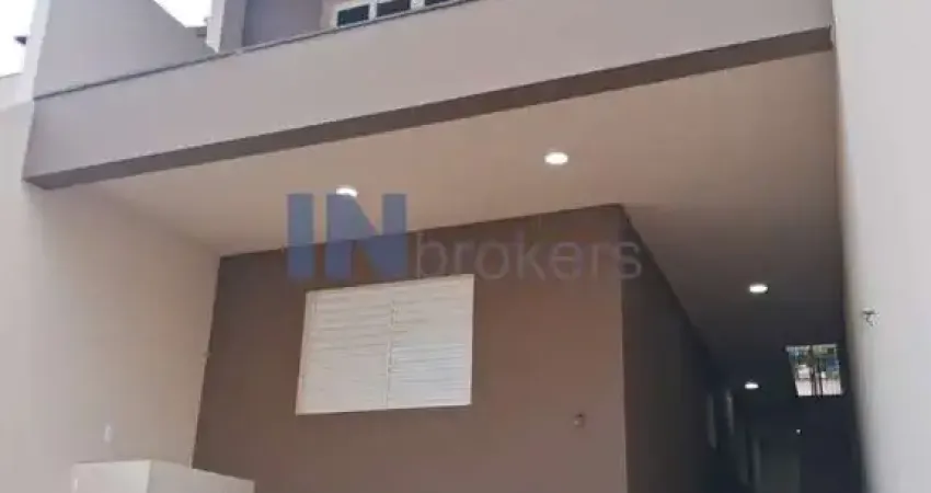 Casa a venda ao lado do jundiaí shopping com 3 dorm. ( 1 suite e 1 dorm. no térreo) 1 vaga, quintal, recém reformada, na vila della piazza, jundiaí sp