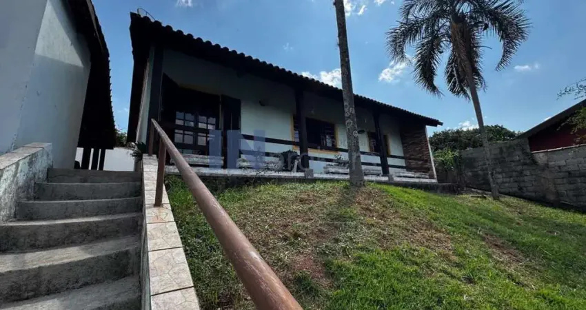 Chácara a venda no bairro engordadouro com casa principal e edícula, 1004m² de terreno, 3 dorm., área gourmet, 8 vagas, estuda permuta!