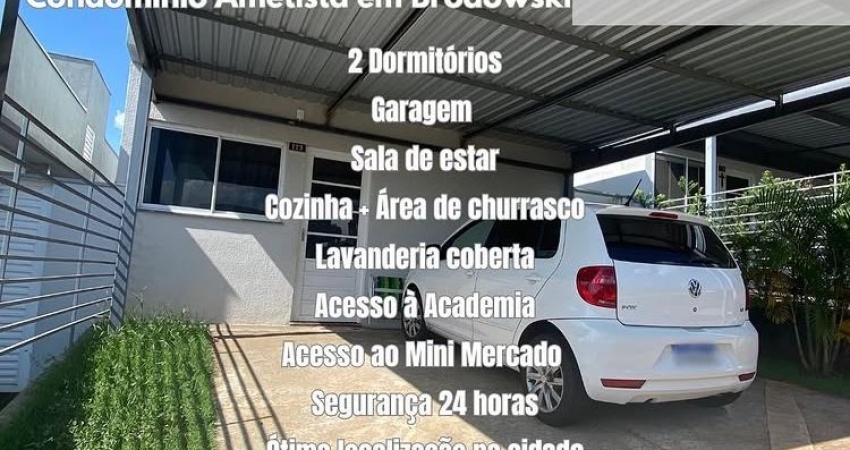 CASA À VENDA