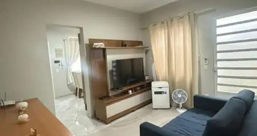 Casa para Venda em Santana de Parnaíba, Jardim Silvio, 2 dormitórios, 1 banheiro, 1 vaga