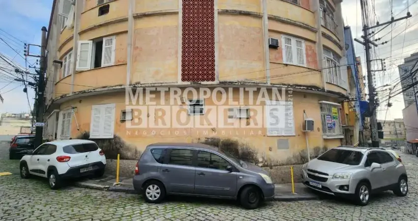 Apartamento 2 quartos com suite em otima localização no méier