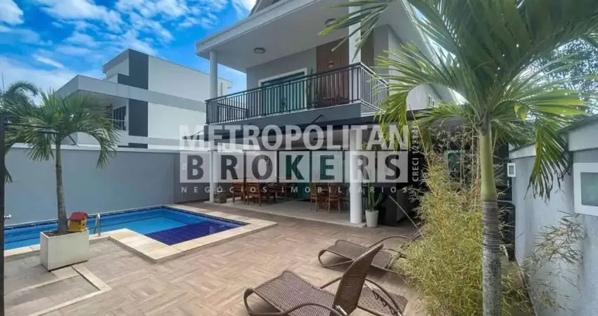 Maravilhosa casa triplex com 4 suites porteira fechada no condomínio jardins de maria residências