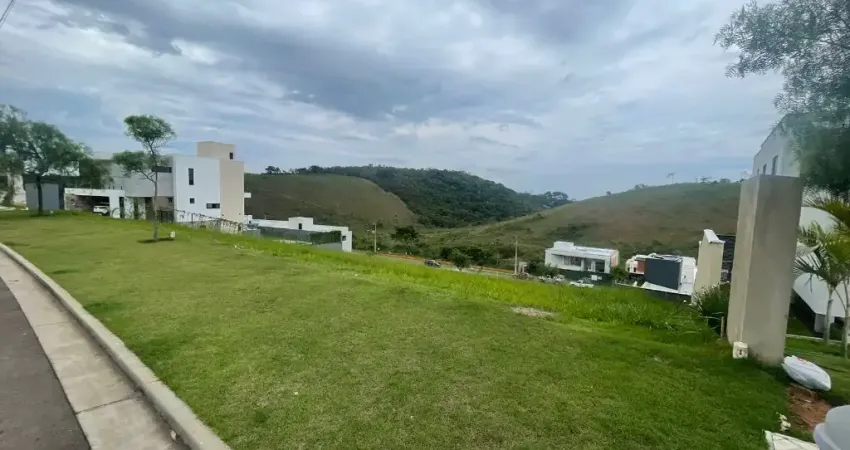 Terreno em condomínio fechado à venda na Rua Ibirité, 20, Alphaville, Juiz de Fora