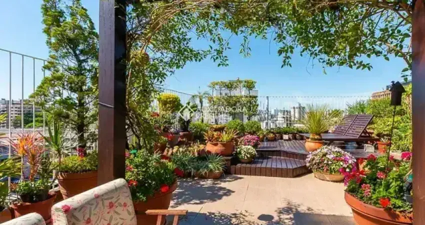 Linda cobertura com 2 quartos, 2 banheiros no bairro santa cecilia