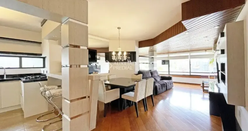 Apartamento de 104m² com 2 quartos com 1 vaga bairro Bela Vista em Porto Alegre