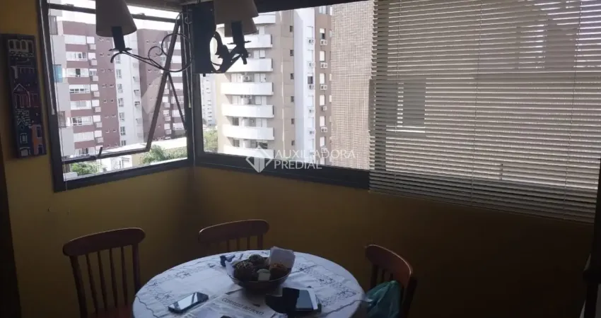 Apartamento com 2 quartos à venda na Rua Eça de Queiroz, 910, Petrópolis, Porto Alegre