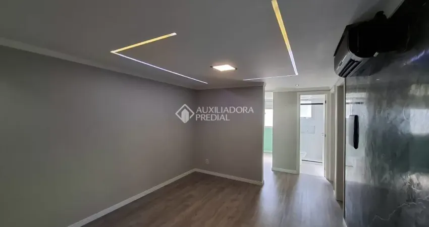 Apartamento com 2 quartos à venda na Rua Atílio Supertti, Vila Nova, Porto Alegre