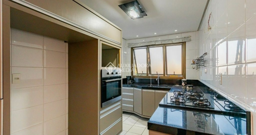 Amplo Apartamento 2 Dormitórios com Suíte e Vaga Dupla no Higienópolis – Rua Tranquila e Aconchegante!