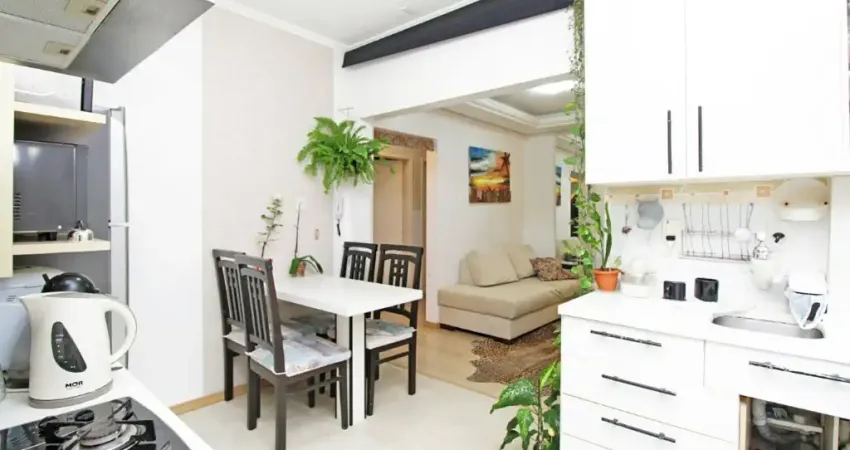 Amplo Apartamento de 3 Dormitórios com Vaga Escriturada no Coração do Bom Fim!