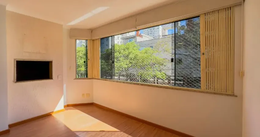 Apartamento 2 Dormitórios com Suíte, Churrasqueira e 2 Vagas em Excelente Localização!