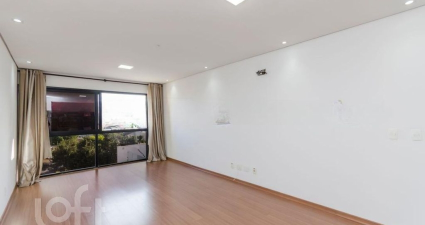 Apartamento com 2 Dormitórios, Suíte e 2 Vagas no Cristo Redentor – Amplo e Bem Localizado!