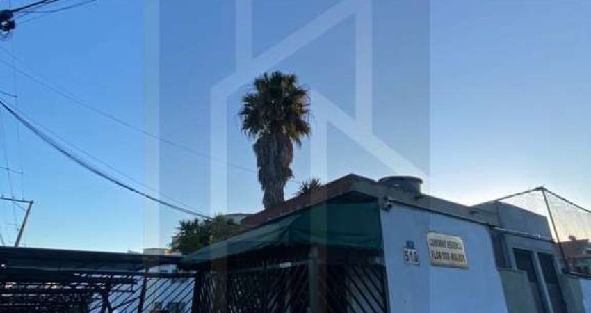 Apartamento para Locação em Guarulhos, Jardim Adriana, 2 dormitórios, 1 banheiro, 1 vaga