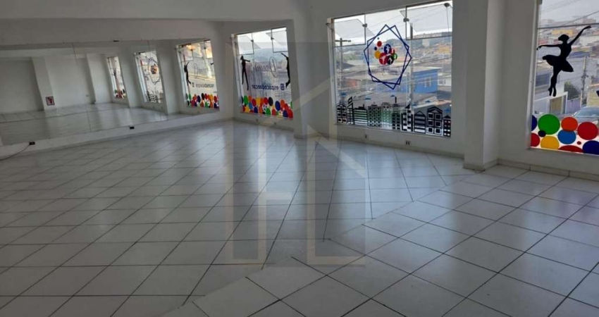 Salão Comercial para Locação em Itaquaquecetuba, Vila Monte Belo