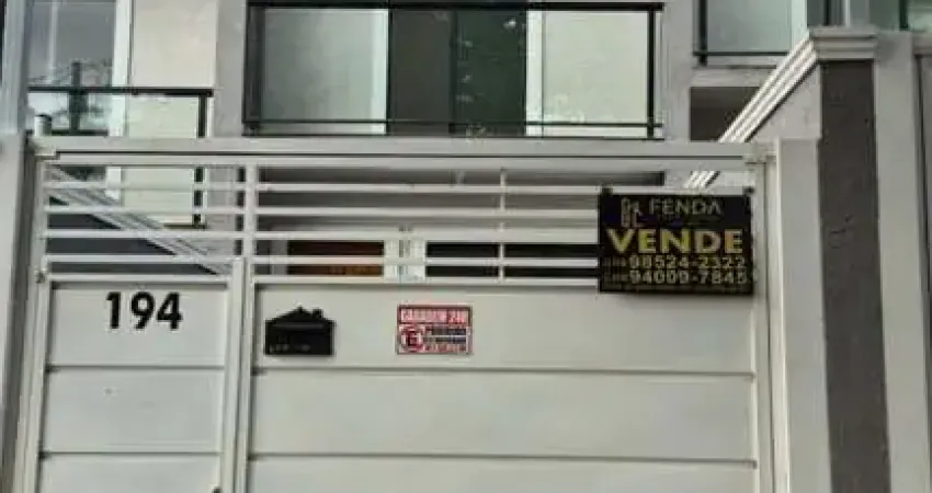 Sobrado para Venda em Itaquaquecetuba, Vila Itaquá Mirim, 2 dormitórios, 2 banheiros, 1 vaga