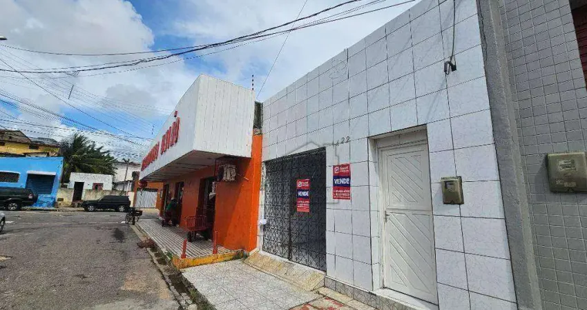 Casa à Venda no Alecrim - 2 Quartos - 120 m² - Natal/RN - CA0539