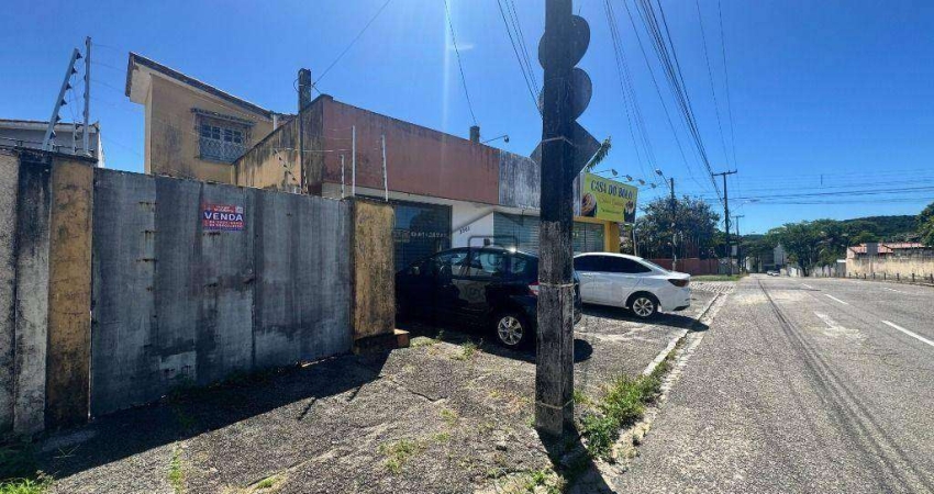 Casa com Lojas à Venda em Capim Macio – Espaço, Versatilidade e Localização Privilegiada - Natal/RN - CA0387