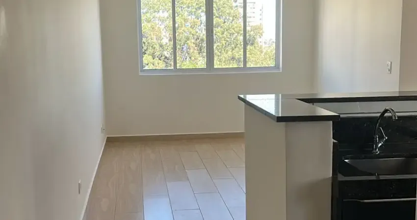 Apartamento com 2 quartos para alugar na Avenida Guedner, 1321, Zona 08, Maringá