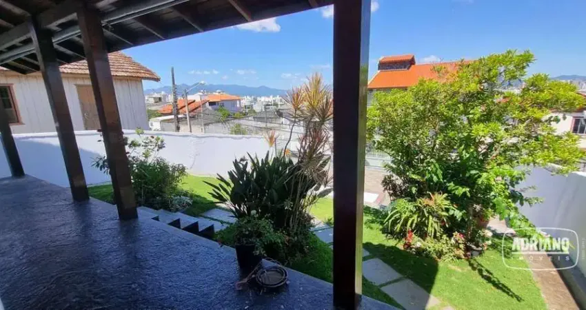 Casa à venda, 200 m² por R$ 957.000,00 - Capoeiras - Florianópolis/SC
