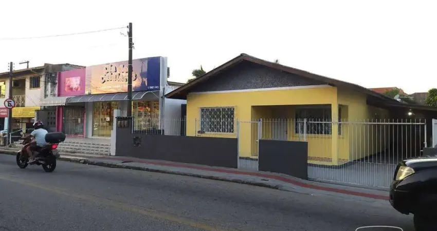 Casa à venda, 160 m² por R$ 1.600.000,00 - Barreiros - São José/SC