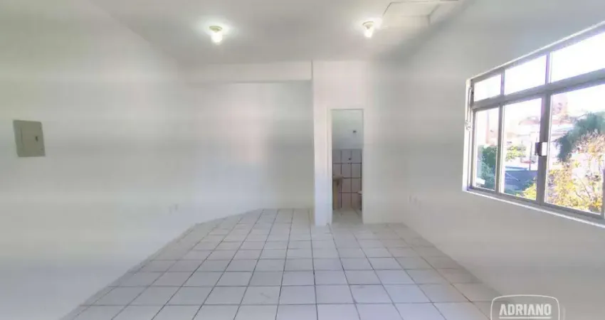 Sala para alugar, 35 m² por R$ 1.169,17/mês - Barreiros - São José/SC