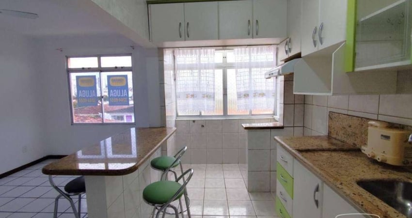Apartamento com 3 dormitórios para alugar, 65 m² por R$ 2.517,73/mês - Jardim Atlântico - Florianópolis/SC