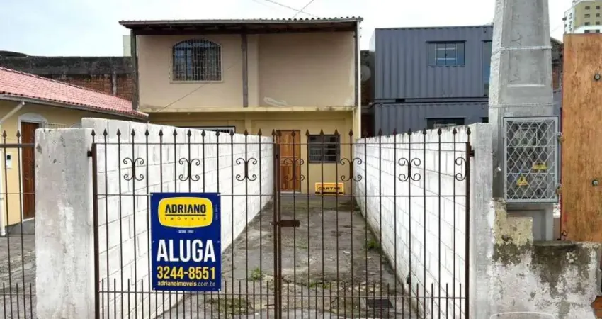 Casa com 2 dormitórios para alugar, 60 m² por R$ 2.600,00/mês - Kobrasol - São José/SC