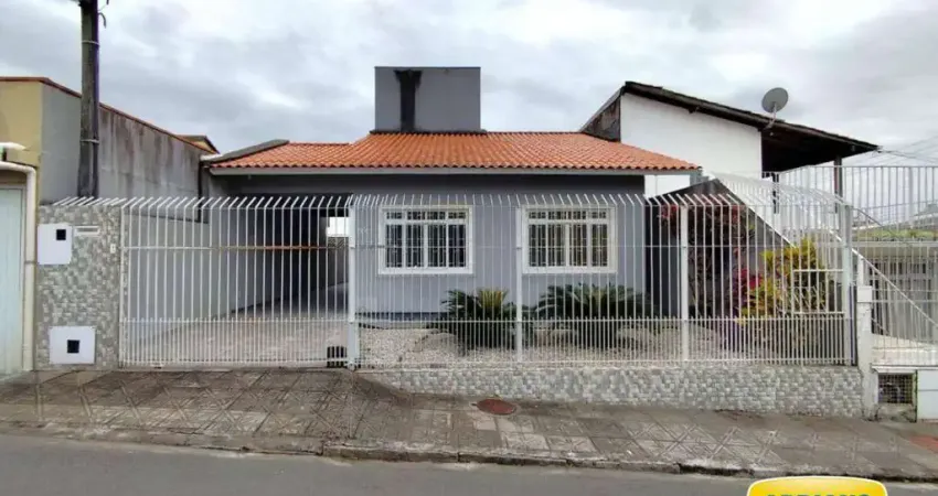 Casa com 3 dormitórios para alugar, 130 m² por r$ 4.711,66/mês - bela vista - são josé/sc