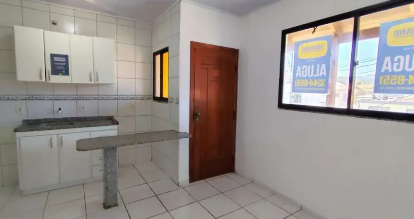 Apartamento com 2 dormitórios para alugar, 50 m² por r$ 1.527,71/mês - real parque - são josé/sc