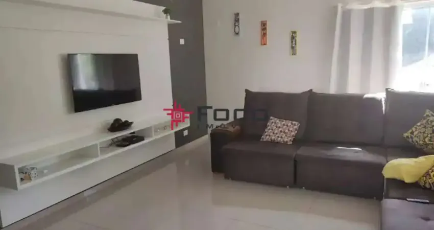 Casa á Venda com 3 Suites, 300m² - R$1.550.000 - Jacareí