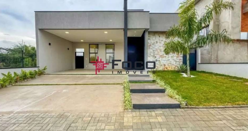 Casa recén construida / Residencial Santa Mônica / 03 dormitórios sendo 02 suítes / Piscina / Área gourmet / 427 m² de terreno / 227 m² de área construída / Caçapava.