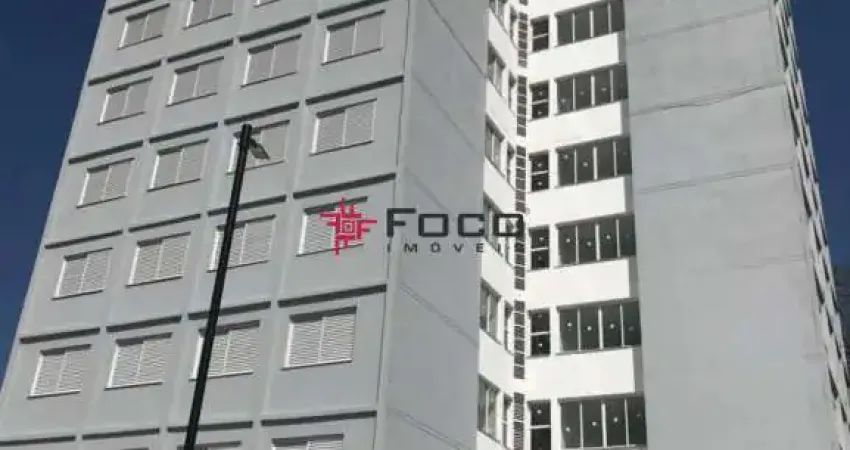Apartamento térreo - Ed Morada dos Pássaros - Vila Marcarenhas - 1 suíte com closet - 48m²