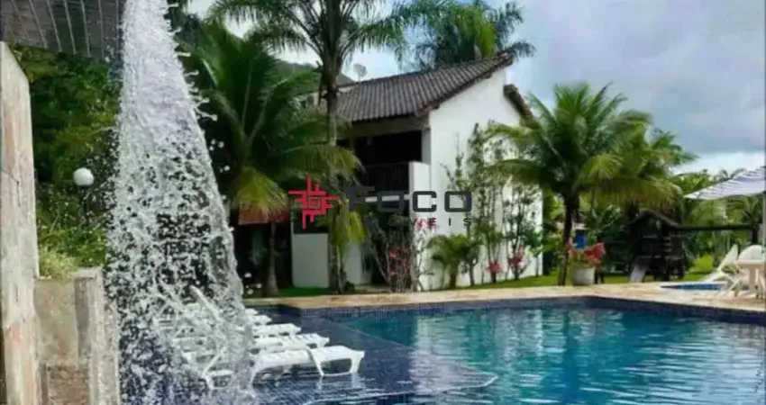Casa em condomínio Praia Maranduba-Ubatuba