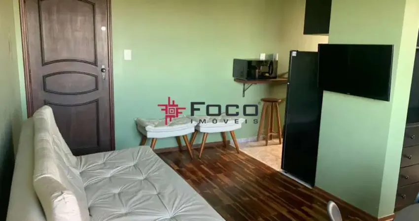 Apartamento MOBILIADO com 1 dormitório para Locação na V Adyanna