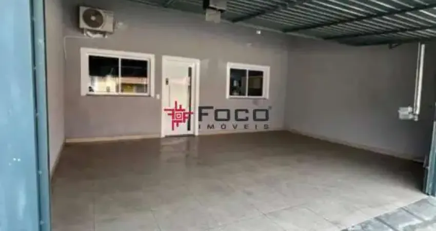 Casa  /  santa paula   / 03 dormitórios / 01 suíte / 140m²te / 140m²ac / jacareí